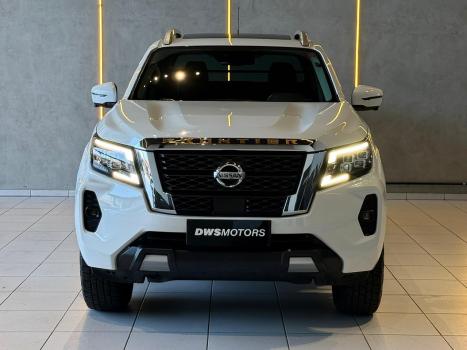 NISSAN Frontier 2.3 16V PLATINUM CABINE DUPLA 4X4 BI-TURBO DIESEL AUTOM�TICO, Foto 4