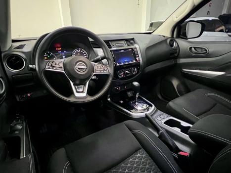 NISSAN Frontier 2.3 ATTACK CABINE DUPLA 4X4 BI-TURBO DIESEL AUTOM�TICO, Foto 9