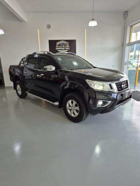 NISSAN Frontier 2.3 16V LE 4X4 CABINE DUPLA BI-TURBO DIESEL AUTOM�TICO, Foto 2