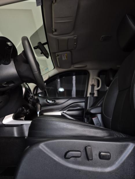 NISSAN Frontier 2.3 16V LE 4X4 CABINE DUPLA BI-TURBO DIESEL AUTOM�TICO, Foto 11