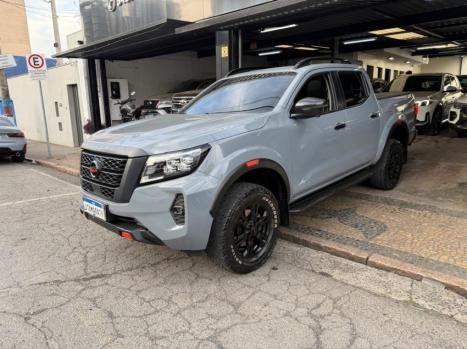 NISSAN Frontier 2.3 16V PRO4X CABINE DUPLA 4X4 BI-TURBO DIESEL AUTOM�TICO, Foto 3