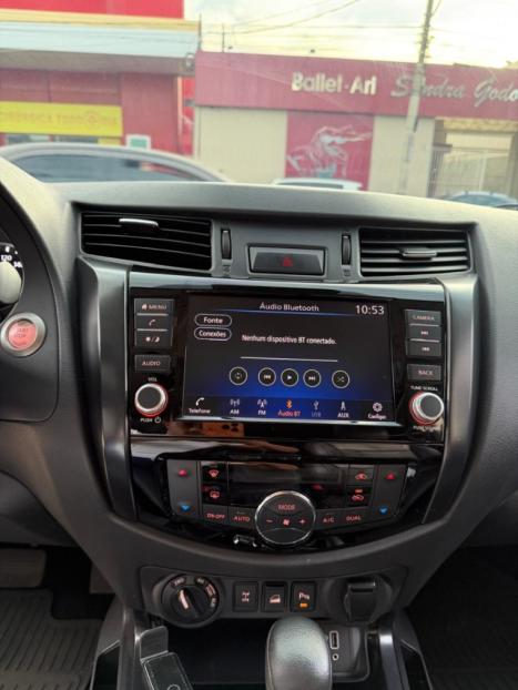 NISSAN Frontier 2.3 16V PRO4X CABINE DUPLA 4X4 BI-TURBO DIESEL AUTOM�TICO, Foto 14