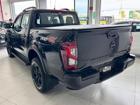 NISSAN Frontier 2.3 16V PRO4X CABINE DUPLA 4X4 BI-TURBO DIESEL AUTOM�TICO, Foto 7