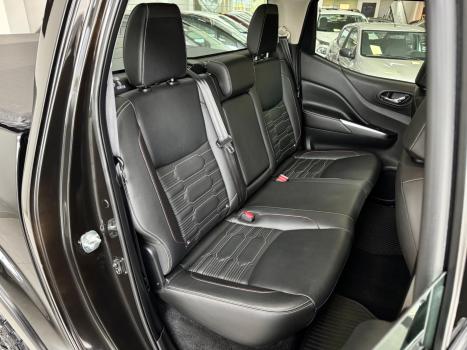 NISSAN Frontier 2.3 16V PRO4X CABINE DUPLA 4X4 BI-TURBO DIESEL AUTOM�TICO, Foto 9