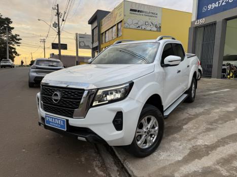 NISSAN Frontier 2.3 16V XE 4X4 CABINE DUPLA BI-TURBO DIESEL AUTOM�TICO, Foto 4