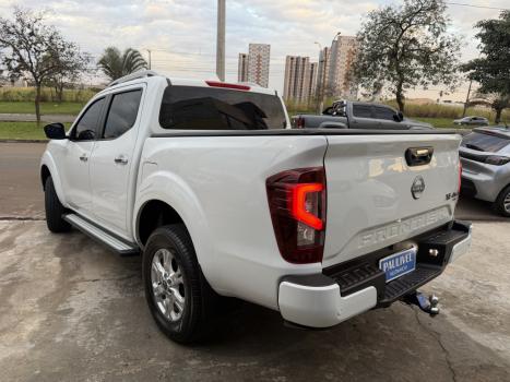 NISSAN Frontier 2.3 16V XE 4X4 CABINE DUPLA BI-TURBO DIESEL AUTOM�TICO, Foto 8