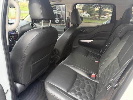 NISSAN Frontier 2.3 16V XE 4X4 CABINE DUPLA BI-TURBO DIESEL AUTOM�TICO, Foto 14