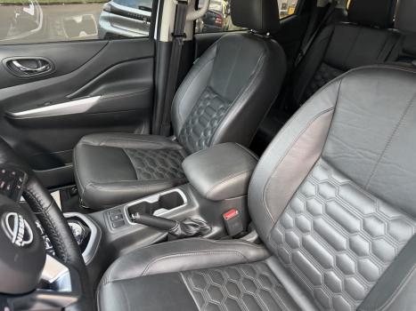 NISSAN Frontier 2.3 16V XE 4X4 CABINE DUPLA BI-TURBO DIESEL AUTOM�TICO, Foto 15
