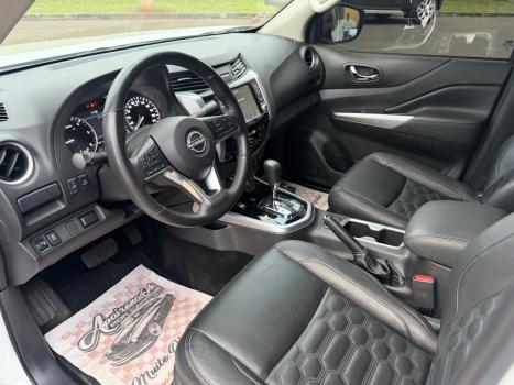 NISSAN Frontier 2.3 16V XE 4X4 CABINE DUPLA BI-TURBO DIESEL AUTOM�TICO, Foto 17