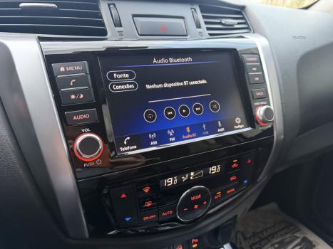 NISSAN Frontier 2.3 16V XE 4X4 CABINE DUPLA BI-TURBO DIESEL AUTOM�TICO, Foto 20