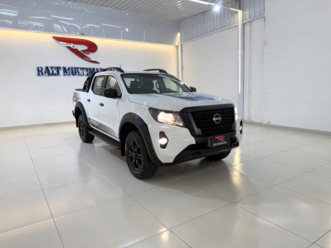 NISSAN Frontier 2.3 ATTACK CABINE DUPLA 4X4 BI-TURBO DIESEL AUTOM�TICO, Foto 2
