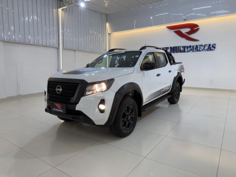 NISSAN Frontier 2.3 ATTACK CABINE DUPLA 4X4 BI-TURBO DIESEL AUTOM�TICO, Foto 3