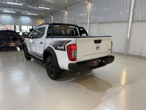 NISSAN Frontier 2.3 ATTACK CABINE DUPLA 4X4 BI-TURBO DIESEL AUTOM�TICO, Foto 6