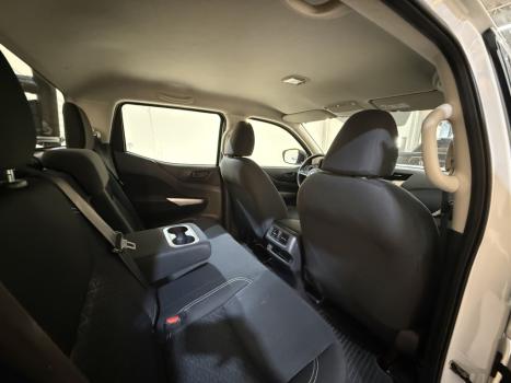 NISSAN Frontier 2.3 ATTACK CABINE DUPLA 4X4 BI-TURBO DIESEL AUTOM�TICO, Foto 10