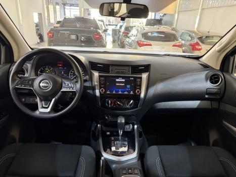 NISSAN Frontier 2.3 ATTACK CABINE DUPLA 4X4 BI-TURBO DIESEL AUTOM�TICO, Foto 12