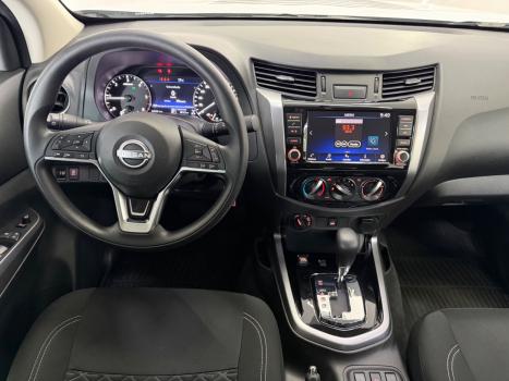 NISSAN Frontier 2.3 ATTACK CABINE DUPLA 4X4 BI-TURBO DIESEL AUTOM�TICO, Foto 5