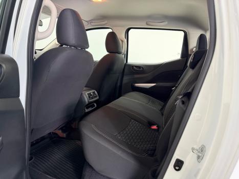 NISSAN Frontier 2.3 ATTACK CABINE DUPLA 4X4 BI-TURBO DIESEL AUTOM�TICO, Foto 7