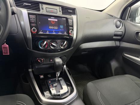 NISSAN Frontier 2.3 ATTACK CABINE DUPLA 4X4 BI-TURBO DIESEL AUTOM�TICO, Foto 8
