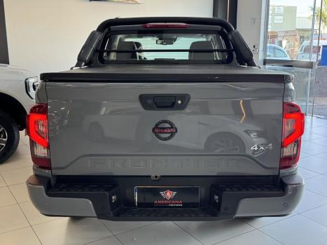 NISSAN Frontier 2.3 16V PRO4X CABINE DUPLA 4X4 BI-TURBO DIESEL AUTOM�TICO, Foto 9