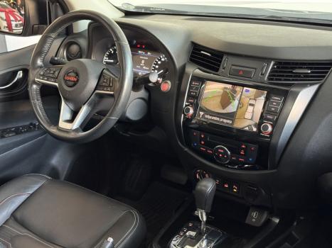NISSAN Frontier 2.3 16V PRO4X CABINE DUPLA 4X4 BI-TURBO DIESEL AUTOM�TICO, Foto 13