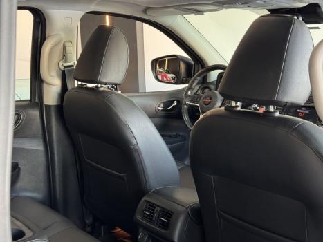 NISSAN Frontier 2.3 16V PRO4X CABINE DUPLA 4X4 BI-TURBO DIESEL AUTOM�TICO, Foto 16