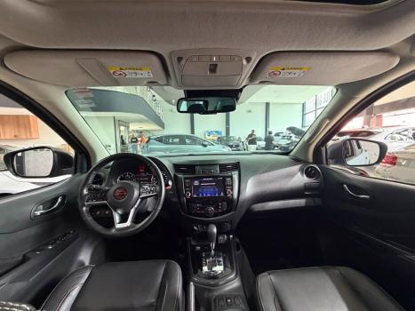 NISSAN Frontier 2.3 16V PRO4X CABINE DUPLA 4X4 BI-TURBO DIESEL AUTOM�TICO, Foto 9