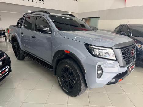 NISSAN Frontier 2.3 16V PRO4X CABINE DUPLA 4X4 BI-TURBO DIESEL AUTOM�TICO, Foto 4