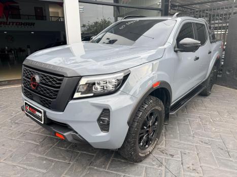 NISSAN Frontier 2.3 16V PRO4X CABINE DUPLA 4X4 BI-TURBO DIESEL AUTOM�TICO, Foto 2