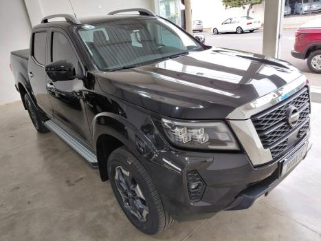 NISSAN Frontier 2.3 16V PLATINUM CABINE DUPLA 4X4 BI-TURBO DIESEL AUTOM�TICO, Foto 4