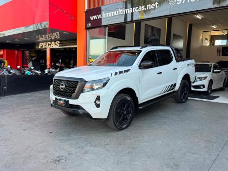 NISSAN Frontier 2.3 ATTACK CABINE DUPLA 4X4 BI-TURBO DIESEL AUTOM�TICO, Foto 4