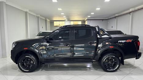 NISSAN Frontier 2.3 16V PRO4X CABINE DUPLA 4X4 BI-TURBO DIESEL AUTOM�TICO, Foto 4