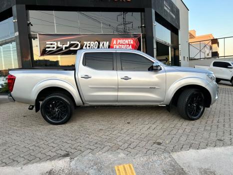 NISSAN Frontier 2.3 16V XE 4X4 CABINE DUPLA BI-TURBO DIESEL AUTOM�TICO, Foto 8
