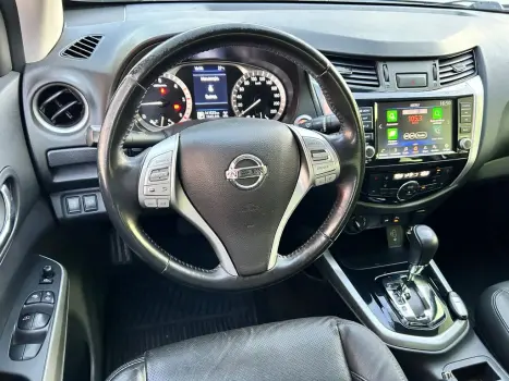 NISSAN Frontier 2.3 16V XE 4X4 CABINE DUPLA BI-TURBO DIESEL AUTOM�TICO, Foto 16