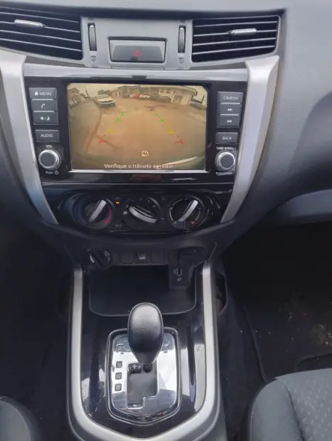 NISSAN Frontier 2.3 ATTACK CABINE DUPLA BI-TURBO DIESEL AUTOM�TICO, Foto 10