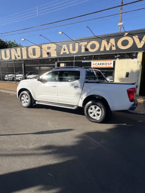 NISSAN Frontier 2.3 16V LE 4X4 CABINE DUPLA BI-TURBO DIESEL AUTOM�TICO, Foto 4