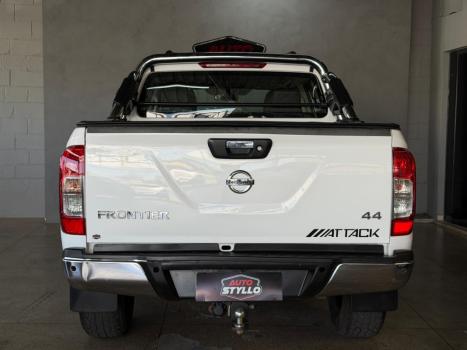 NISSAN Frontier 2.3 16V SE 4X4 CABINE DUPLA BI-TURBO DIESEL AUTOM�TICO, Foto 4
