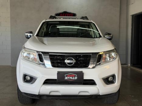 NISSAN Frontier 2.3 16V SE 4X4 CABINE DUPLA BI-TURBO DIESEL AUTOM�TICO, Foto 5
