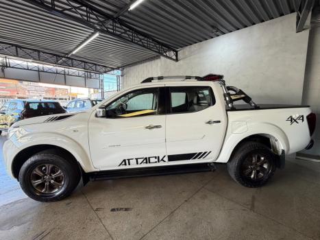 NISSAN Frontier 2.3 16V SE 4X4 CABINE DUPLA BI-TURBO DIESEL AUTOM�TICO, Foto 6