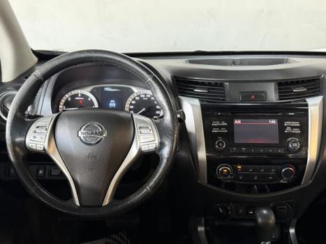 NISSAN Frontier 2.3 16V SE 4X4 CABINE DUPLA BI-TURBO DIESEL AUTOM�TICO, Foto 10