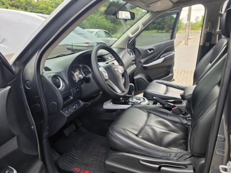 NISSAN Frontier 2.3 ATTACK CABINE DUPLA BI-TURBO DIESEL AUTOM�TICO, Foto 16