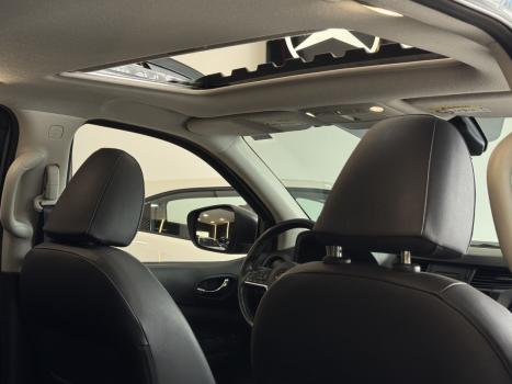 NISSAN Frontier 2.3 16V PRO4X CABINE DUPLA 4X4 BI-TURBO DIESEL AUTOM�TICO, Foto 16