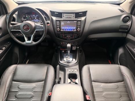 NISSAN Frontier 2.3 16V PRO4X CABINE DUPLA 4X4 BI-TURBO DIESEL AUTOMÁTICO, Foto 3