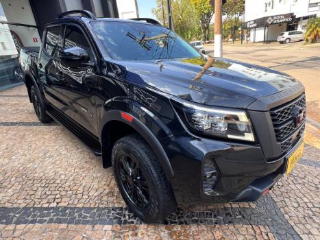 NISSAN Frontier 2.3 16V PRO4X CABINE DUPLA 4X4 BI-TURBO DIESEL AUTOMÁTICO, Foto 4