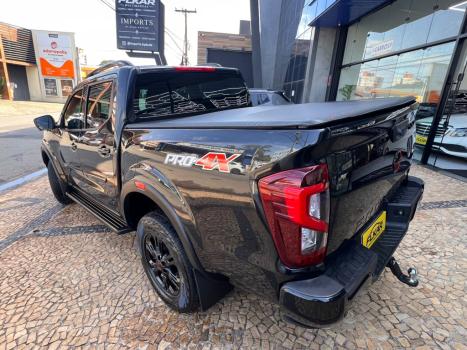NISSAN Frontier 2.3 16V PRO4X CABINE DUPLA 4X4 BI-TURBO DIESEL AUTOMÁTICO, Foto 5