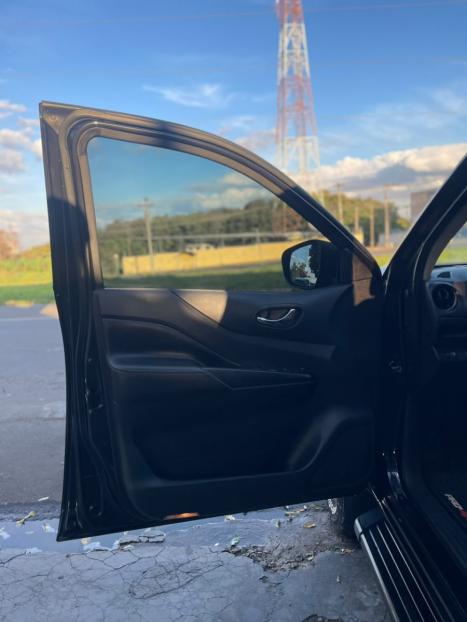 NISSAN Frontier 2.3 16V PRO4X CABINE DUPLA 4X4 BI-TURBO DIESEL AUTOMÁTICO, Foto 19