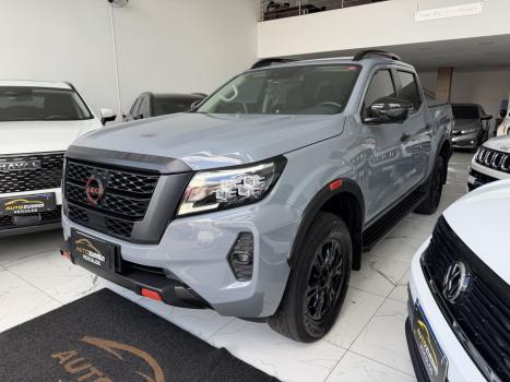 NISSAN Frontier 2.3 16V PRO4X CABINE DUPLA 4X4 BI-TURBO DIESEL AUTOMÁTICO, Foto 1