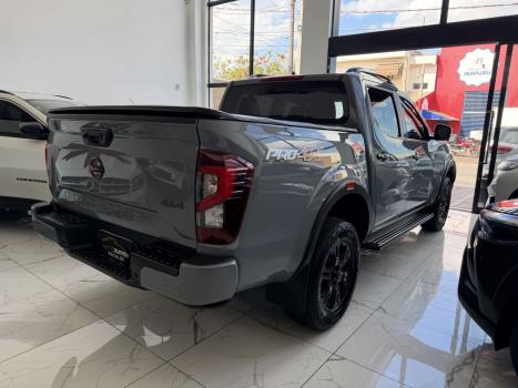 NISSAN Frontier 2.3 16V PRO4X CABINE DUPLA 4X4 BI-TURBO DIESEL AUTOMÁTICO, Foto 7