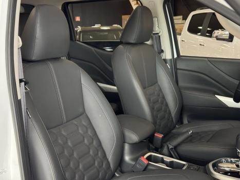 NISSAN Frontier 2.3 16V PLATINUM CABINE DUPLA 4X4 BI-TURBO DIESEL AUTOMÁTICO, Foto 9