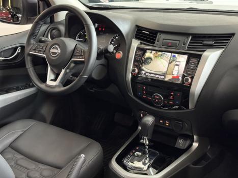 NISSAN Frontier 2.3 16V PLATINUM CABINE DUPLA 4X4 BI-TURBO DIESEL AUTOMÁTICO, Foto 13