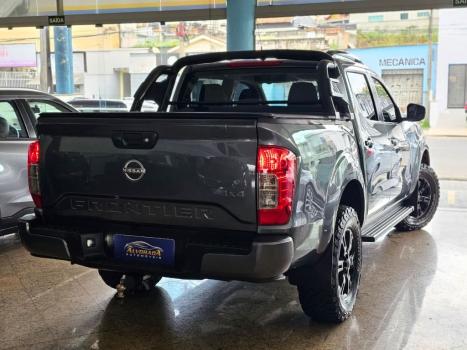 NISSAN Frontier 2.3 ATTACK CABINE DUPLA 4X4 BI-TURBO DIESEL AUTOMÁTICO, Foto 4